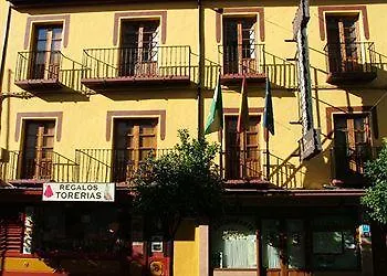 Don Javier 酒店 3*