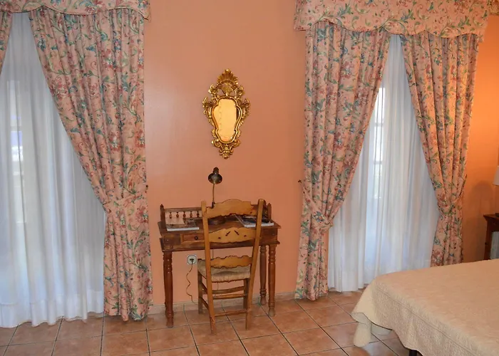 Hotell Don Javier 3*